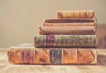 Amazon Beli Buku Langka untuk Latih AI, Sebagian Dipotong