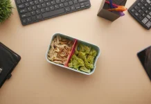 Tren Membawa Bekal dari Rumah, Hemat Sekaligus Lebih Terencana