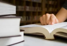 Bisa Bikin Otak Lebih Muda, Ini Manfaat Menguasai Banyak Bahasa