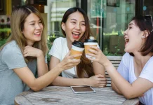 Studi 22 Negara Ungkap Hubungan Persahabatan dengan Kesehatan Mental