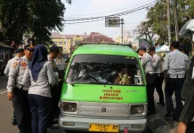 Warga Dukung Penertiban Angkot Tua di Kota Bogor