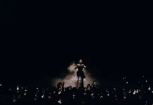 Usai 41 Pertunjukan, Ariana Grande Ambil Jeda dari Aktivitas Publik