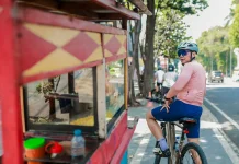 Wakil Wali Kota Jenal Mutaqin Pantau Parkir PKL hingga Alun-Alun