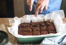 Butter atau Minyak? ternyata Pilihan Lemak Bisa Bikin Tekstur Brownies Berbeda