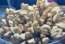 Basreng Embul, Camilan Gurih Teman Nongkrong di Lapangan Sakura