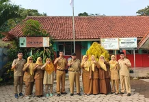 Kecamatan Ciampea Lakukan Monitoring Kelaikan Bangunan SD Negeri di Wilayahnya