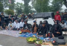 Ratusan Warga Syukuran KPK Bongkar Mafia Tanah di Kantor ATR/BPN Bogor