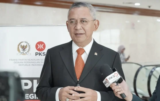 Achmad Ru’yat Tanggapi Pemecatan Dokter Piprim Basarah dari ASN Kemenke