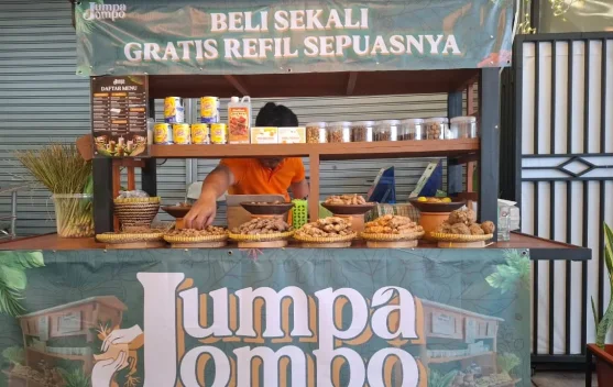 Warung Jamu Tradisional dengan Konsep Kekinian