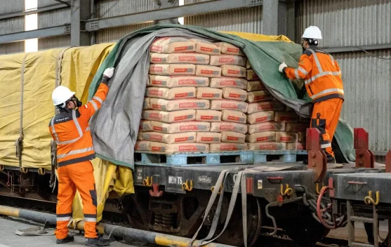 Solusi Bangun Indonesia Jaga Momentum Pertumbuhan Industri Semen Domestik