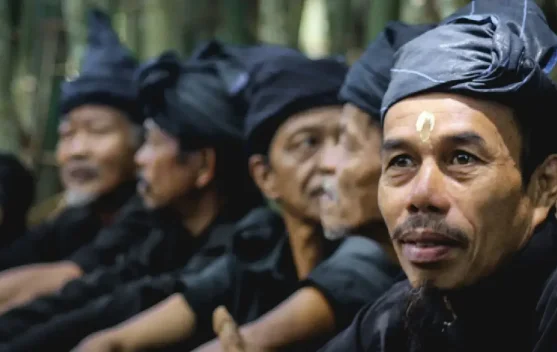 Suku Kajang Jadi Penjaga Hutan Tropis Kebanggaan Dunia