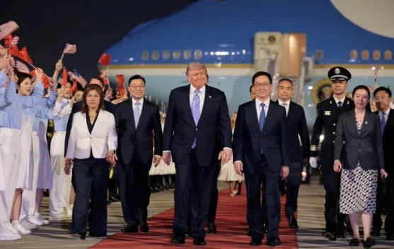 Lakukan Lawatan ke China, Trump Bawa Agenda Ekonomi dan Politik Global
