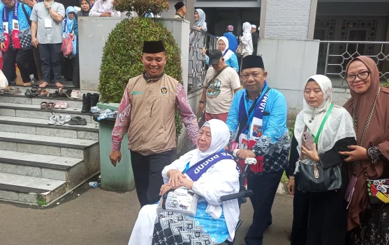 Ketua DPRD Kota Bogor Doakan Kelancaran Jemaah Haji Kloter 27