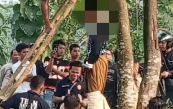 Pria di Parungpanjang Bogor ditemukan Tergantung di Pohon