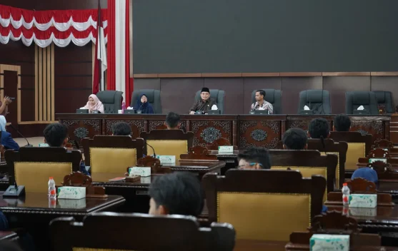 Belajar Sampaikan Aspirasi, Siswa SMPIT Nurul Fikri Datangi DPRD Kota Bogor