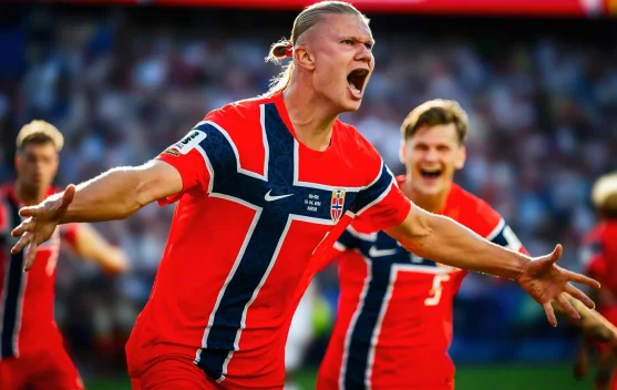 Persaingan Sepatu Emas Memanas, Haaland Tempel Ketat Messi dan Mbappe