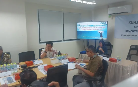 Komisi VII DPR RI Bentuk Panja AMDK Lindungi Ekosistem dan Konsumen