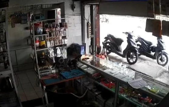 Kapolsek Ciawi Polres Bogor Ingatkan Warga Waspada Curanmor