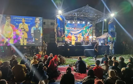 Dewas LPP RRI Turut Hadir Hiburan Rakyat Bola Gembira di Lapangan Sakura