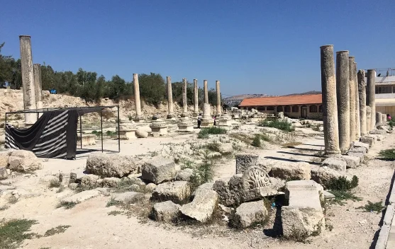 UNESCO Tetapkan Situs Tepi Barat dan Kastel Lebanon Jadi Warisan Dunia