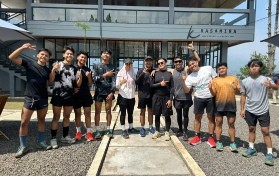 Komunitas Trekking Ungkap Jalur Trail Run Baru di Puncak Bogor yang Mempesona