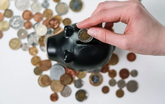 Menabung dari Uang Receh, Kebiasaan Kecil yang Bisa Membentuk Finansial Sehat