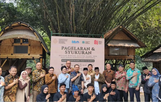 Maestro Jatnika Wariskan Ilmu Kriya Bambu ke Generasi Muda