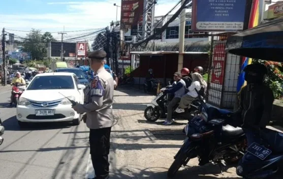 Kios dan PKL Ditertibkan di Pasar Cisarua dan Taman Safari Puncak Bogor