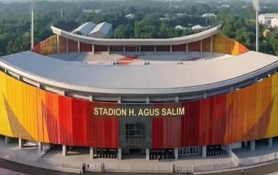 Ekonom Konstitusi Berikan Pandangan terkait Rekonstruksi GOR HAS Sumbar