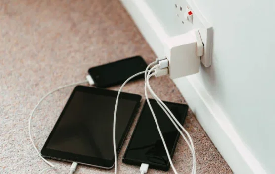 Charger GaN, Solusi Praktis untuk Isi Daya Beragam Gadget