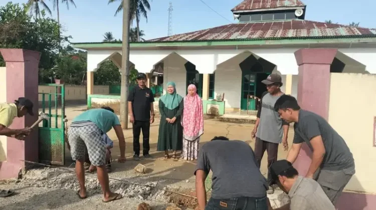 Kepala KUA Ulaweng Pimpin GEBER BBM di Ulaweng