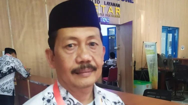 Pasar Bajoe Semrawut, Disdag Bone Lakukan Pembersihan Lokasi Pasar