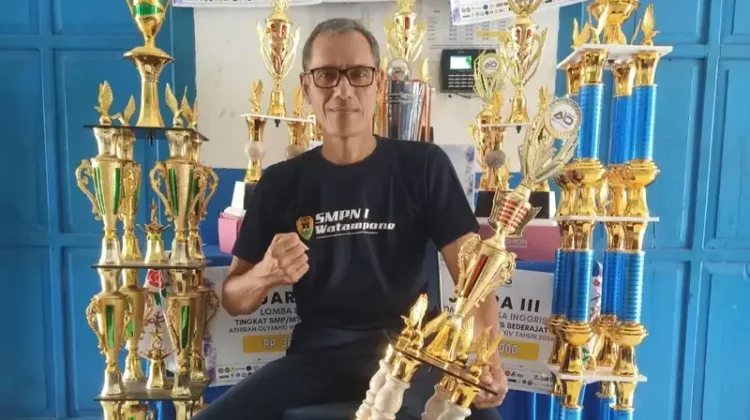 Dominasi Sulselbar, SMPN 1 Watampone Sabet Juara Umum