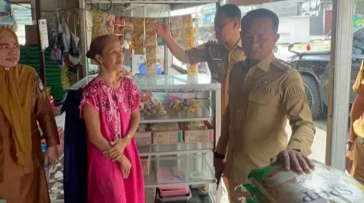 Pastikan Stok Aman, Bupati Bone Cek Kios Pangan