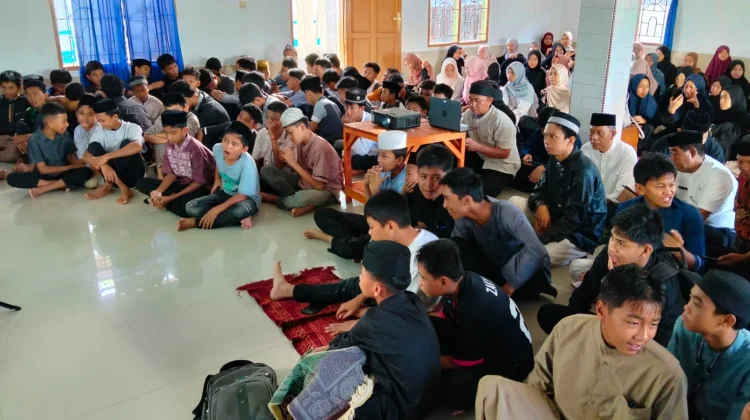 Pelajar SMPN 5 Sinjai Antusias Ikut Pesantren Ramadan