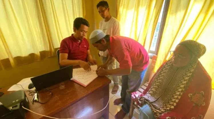 Polsek Sibulue Selesaikan Kasus Penganiayaan Secara Damai