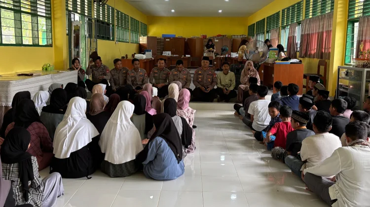 Sat Binmas Soppeng Intensif Edukasi Kamtibmas Ramadhan