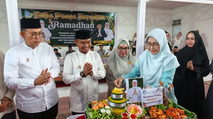 Bupati Bone Ajak Warga Doakan Keberkahan Daerah