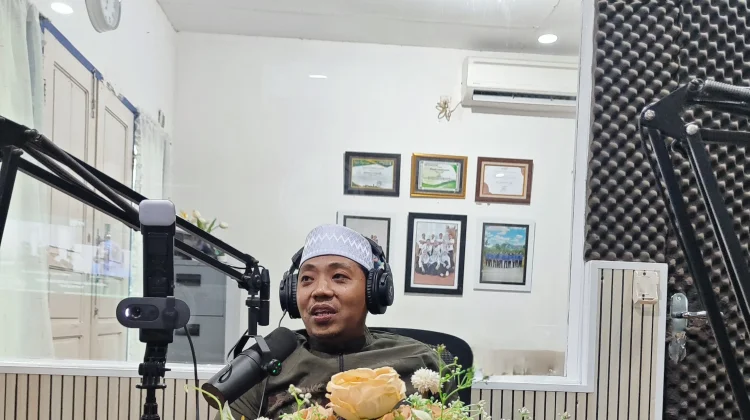 Empat Ciri Orang Bahagia Menurut Perspektif Islam