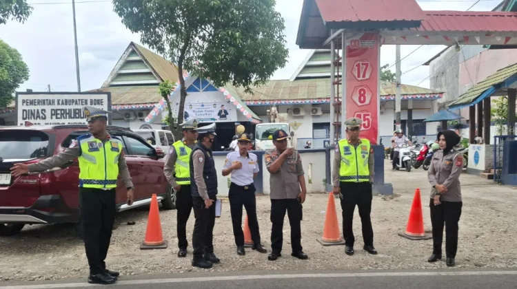 Polantas Bone dan Polda Sulsel Petakan Titik Rawan Kemacetan