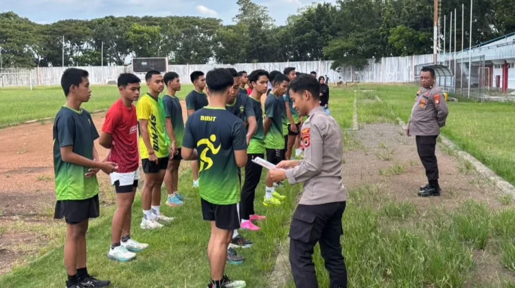 Polres Bone Sosialisasi Penerimaan Polri di Stadion