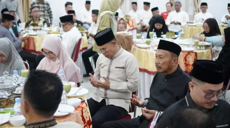 Wabup Bone Pererat Silaturahmi Lewat Buka Puasa Bersama