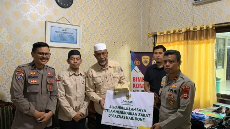 Polres Bone Percayakan Zakat 1.009 Personel ke BAZNAS