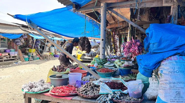 Harga Bahan Pokok di Bone Naik Pasca Lebaran Idulfitri