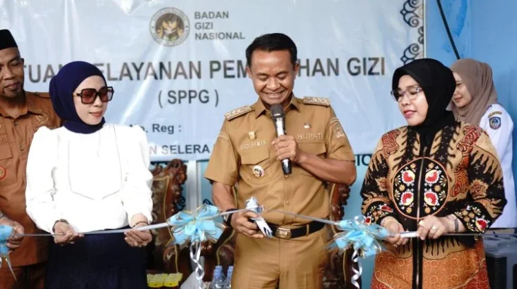 SPPG Bone Diresmikan, Bupati Dorong Pemberdayaan Petani Lokal