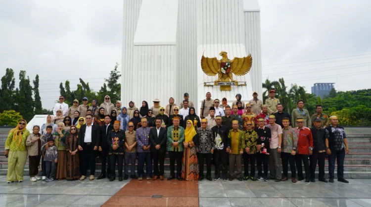 HJB ke-696, Wabup Bone Ziarah Makam di TMP Kalibata