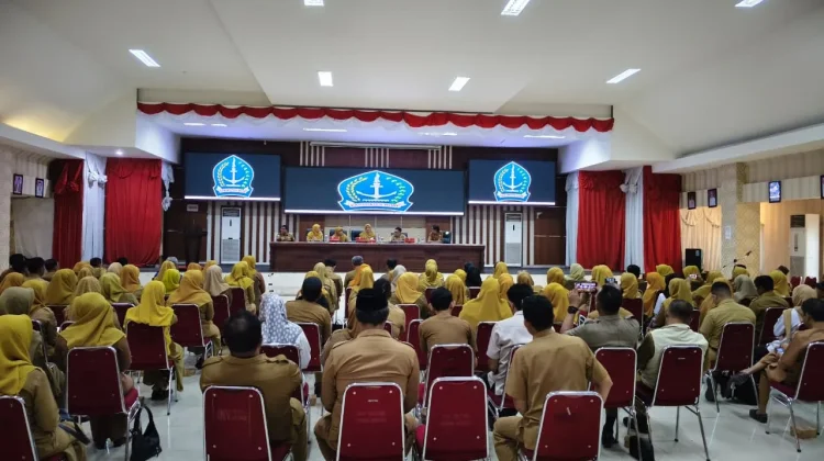 Pj Sekda Bone Pimpin Bimtek Pengadaan PJLP dan Sosialisasi WFH/WFA