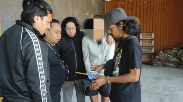 Tertangkap CCTV lakukan Pencurian di Kios, Pria di Bone Diamankan Aparat