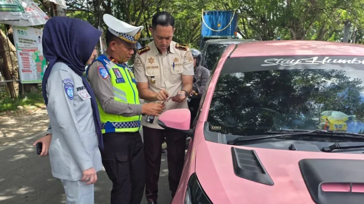 Tingkatkan Kesadaran Masyarakat, Satlantas Polres Bone Lakukan Penertiban Pajak