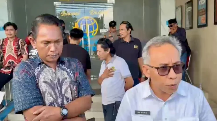 Temui Massa, Kepala BPN Bone Jawab Tuntutan dan Janji Evaluasi